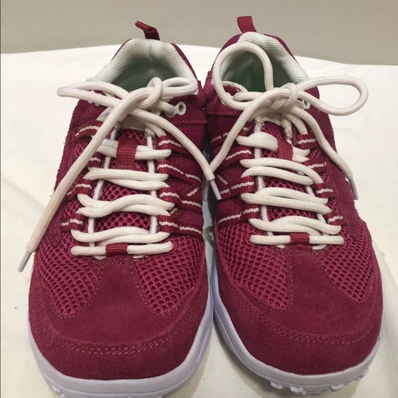 Hi-Tec Vibram Comfy Shoes - Picture 2 of 8